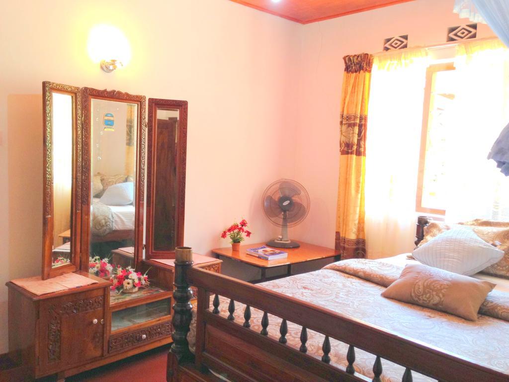 Eeshani Guest Inn Ella Ngoại thất bức ảnh