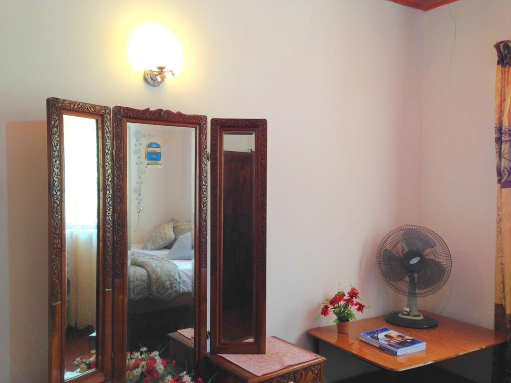 Eeshani Guest Inn Ella Ngoại thất bức ảnh