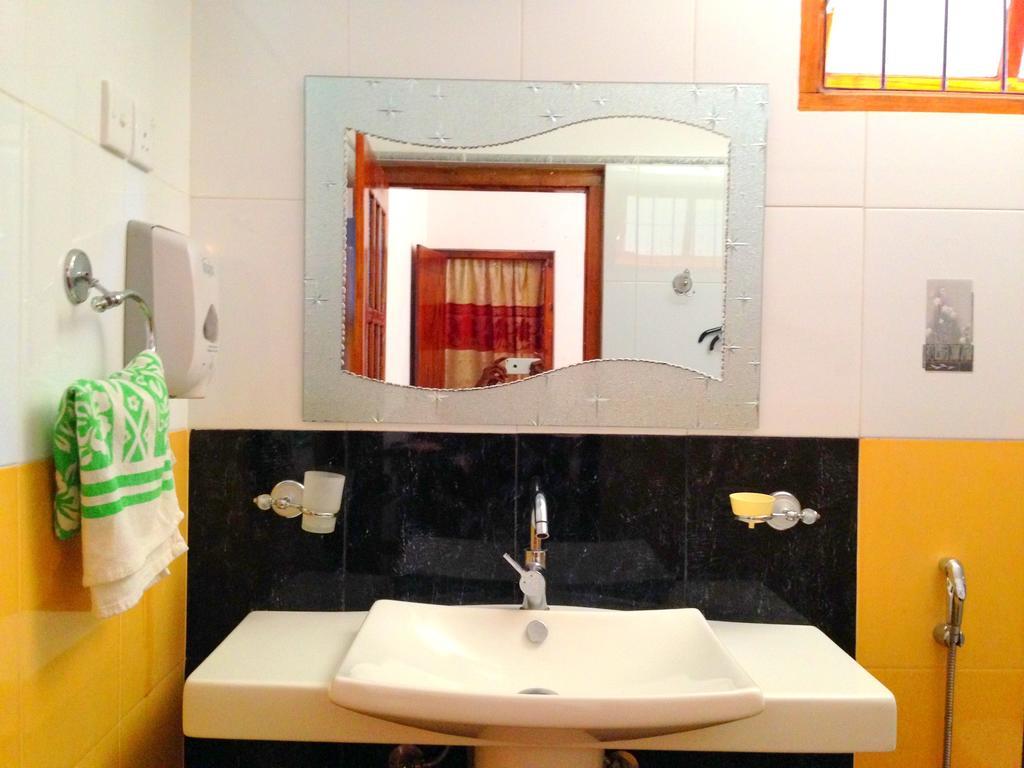 Eeshani Guest Inn Ella Ngoại thất bức ảnh