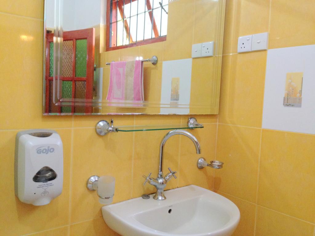 Eeshani Guest Inn Ella Ngoại thất bức ảnh